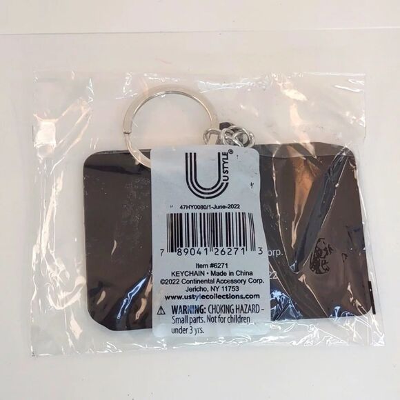 Retro Cassette Tape Key Chain Green Blue Black Glitter Soft Plastic 80s - Picture 4 of 6